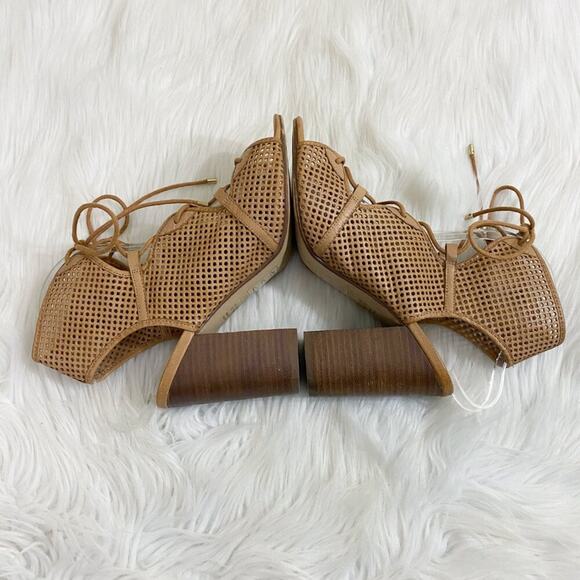 Aldo Tan Perforated Leather Lace Up Heels Women's Size 8 EUC Block Heel Open Toe - Picture 6 of 9